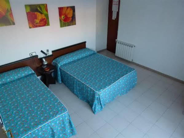 Hostal Pardo Miami Playa Exterior foto